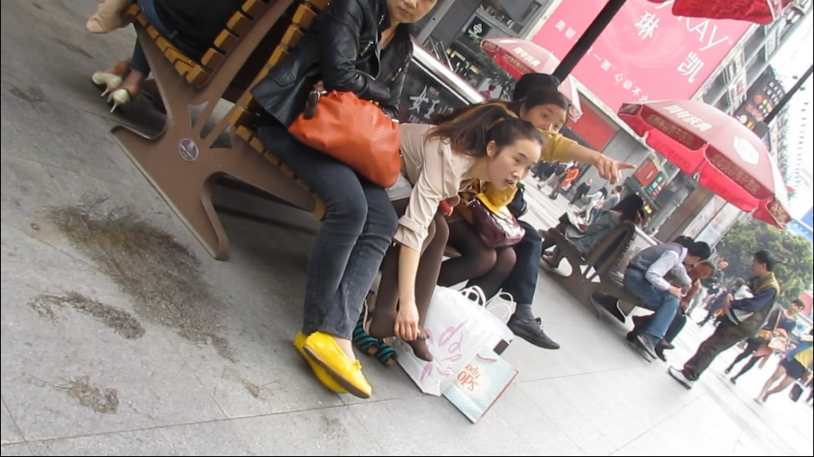 streetsnapfootm[00 01 00][20181202 110449 0]